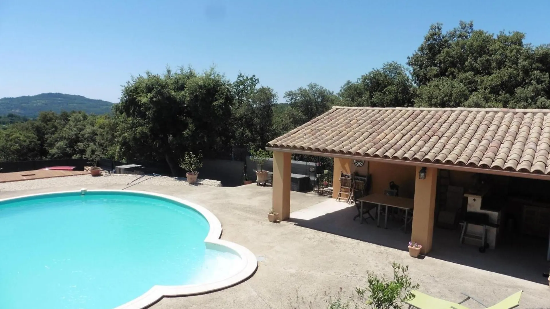 Pretty, Spacious Holiday Home With Private Pool Villes-sur-Auzon France
