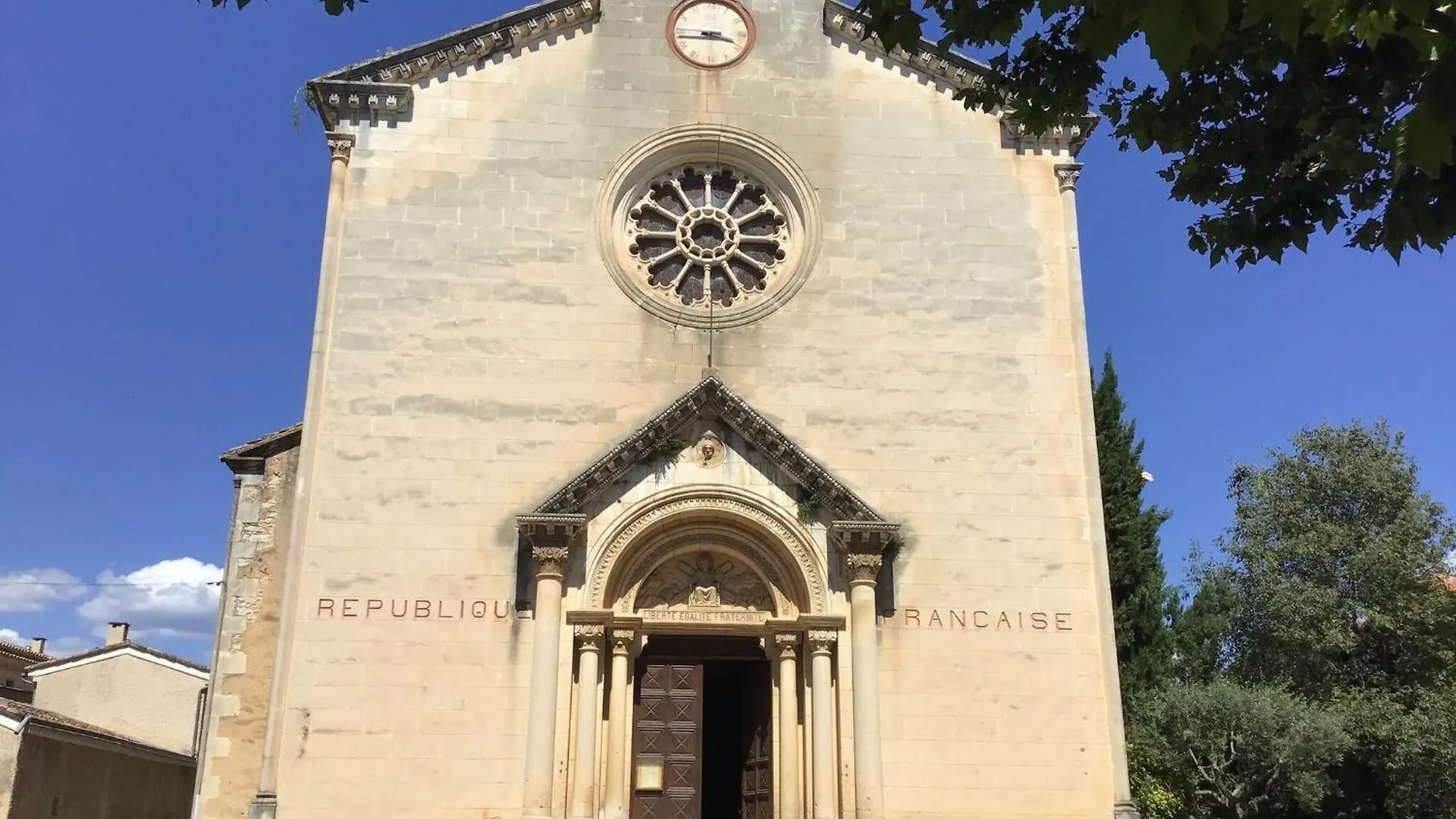 Pretty, Spacious Holiday Home With Private Pool Villes-sur-Auzon France